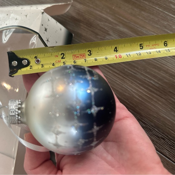 Elegant Glass Holiday Ornaments - Silver and Blue - Picture 6 of 6